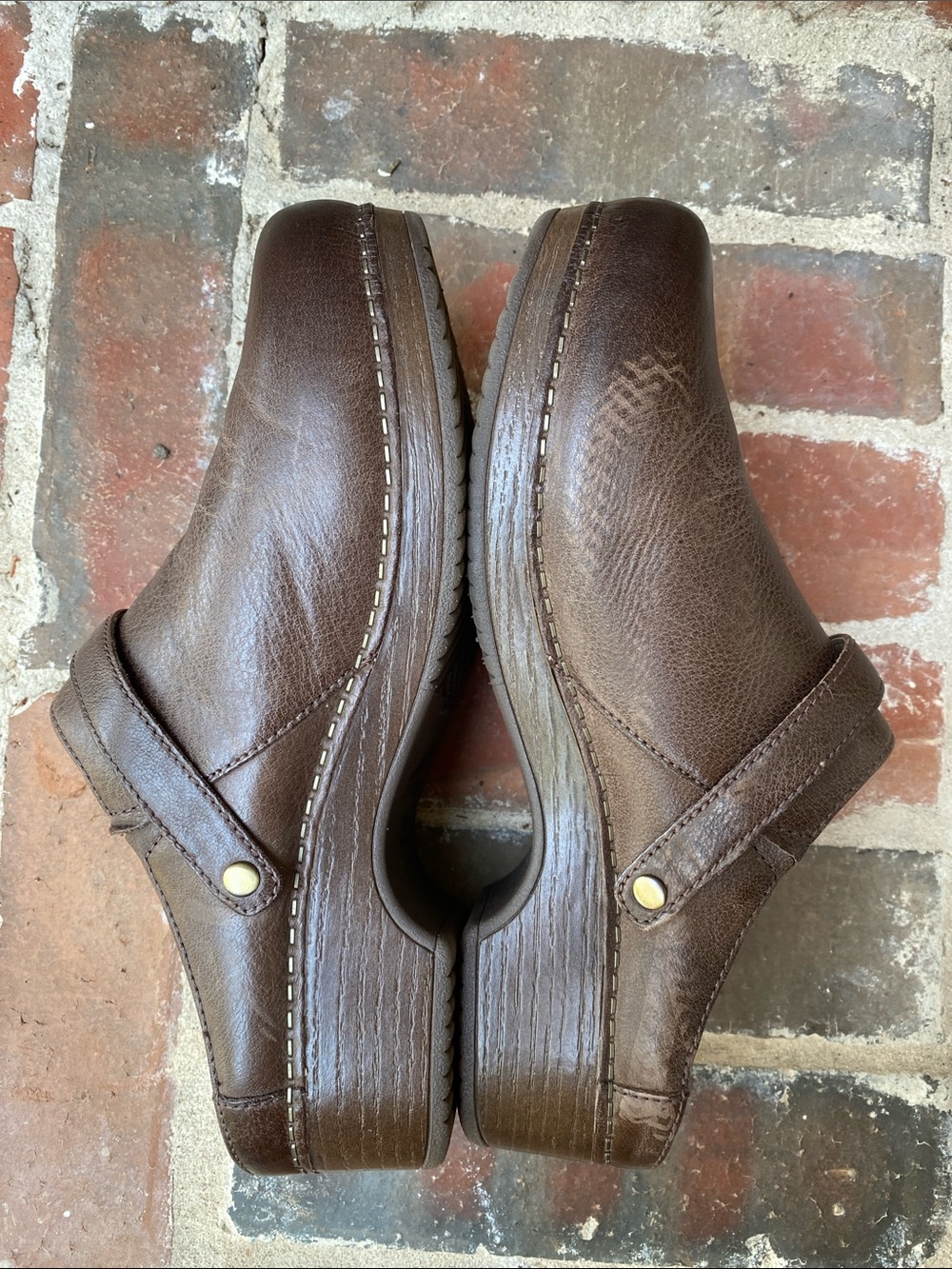 Dansko Brown Leather Slip-On Berry Clog Size 40 - Picture 11 of 16